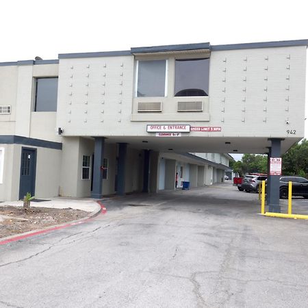 Americas Best Value Inn San Antonio Airport South ภายนอก รูปภาพ