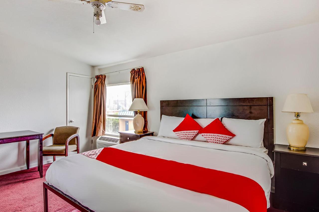 Americas Best Value Inn San Antonio Airport South ภายนอก รูปภาพ