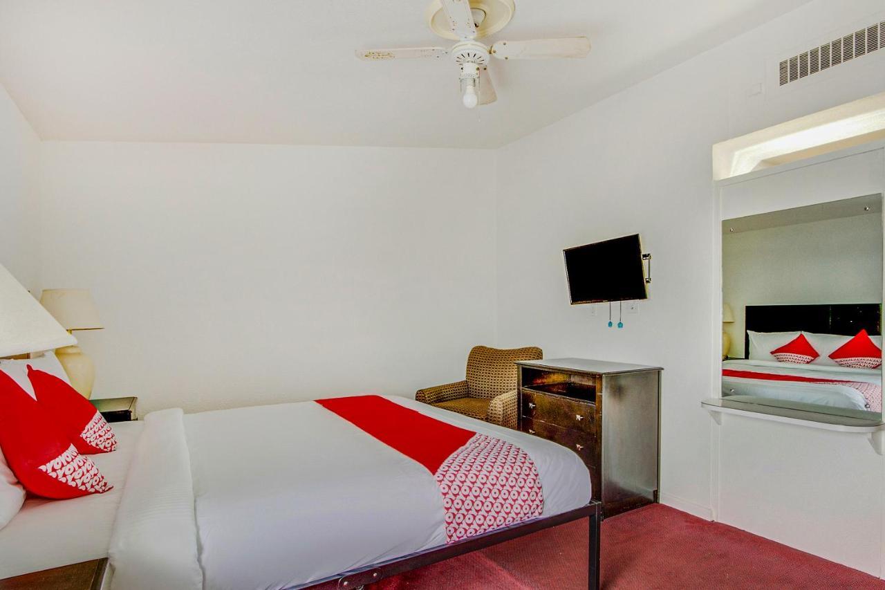 Americas Best Value Inn San Antonio Airport South ภายนอก รูปภาพ