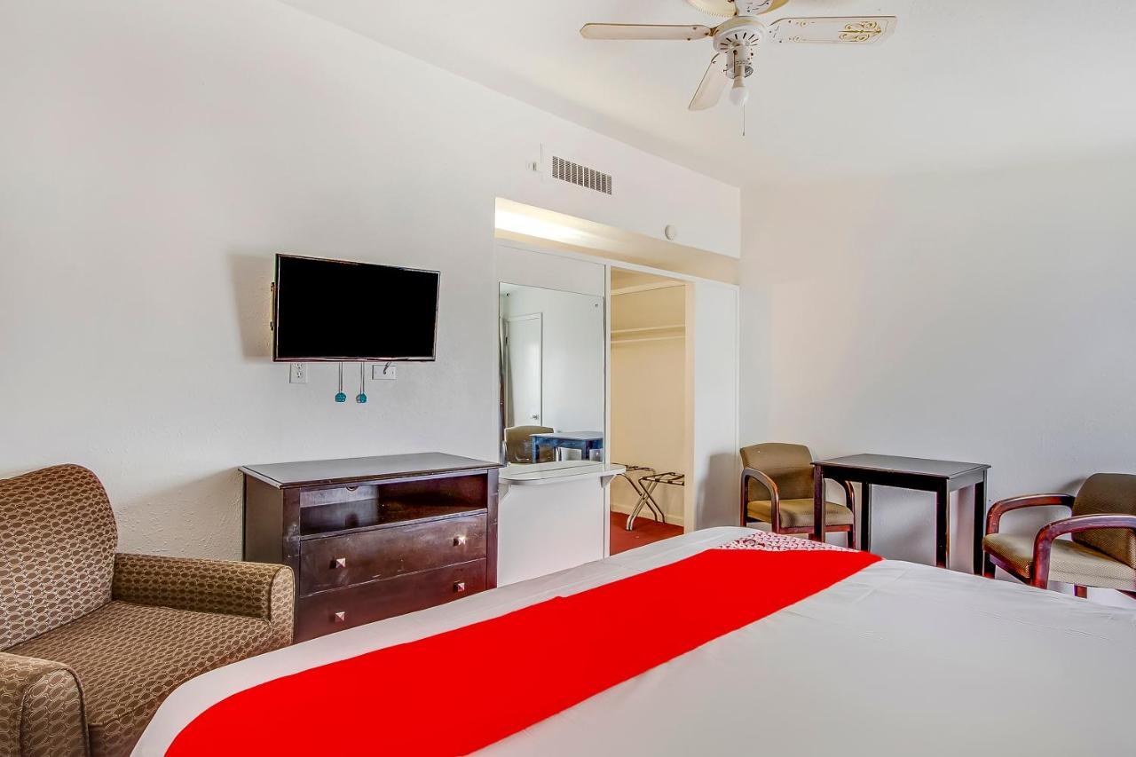 Americas Best Value Inn San Antonio Airport South ภายนอก รูปภาพ