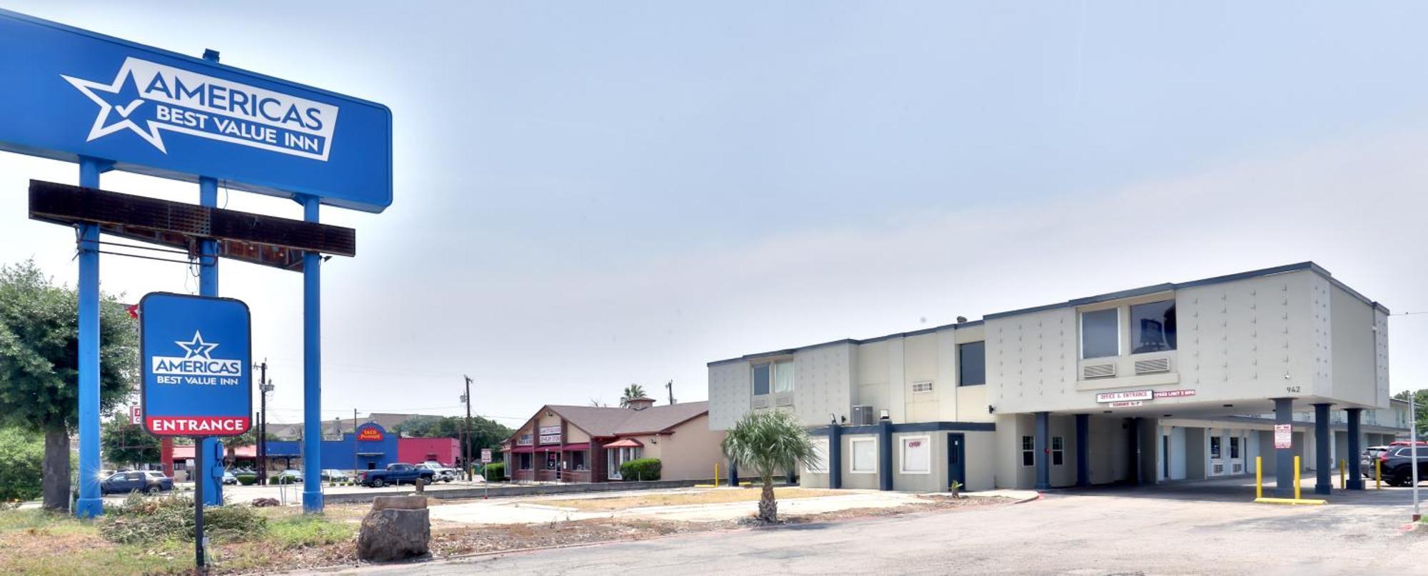 Americas Best Value Inn San Antonio Airport South ภายนอก รูปภาพ