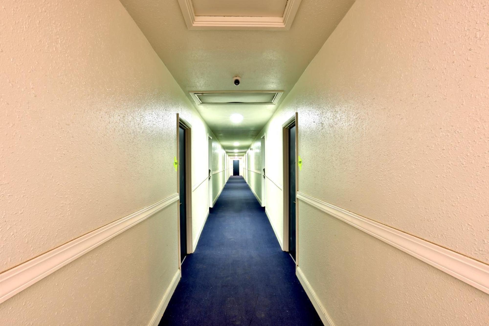 Americas Best Value Inn San Antonio Airport South ภายนอก รูปภาพ